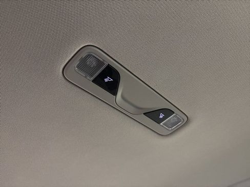 Used 2019 Chevrolet Impala LS image 24