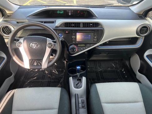 Used 2012 Toyota Prius C Three FWD image 27