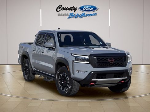 Used 2024 Nissan Frontier PRO-4X w/ Off-Road Protection Package image 1