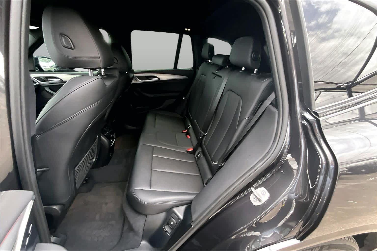 Used 2021 BMW X3 sDrive30i w/ M Sport Package RWD image 21
