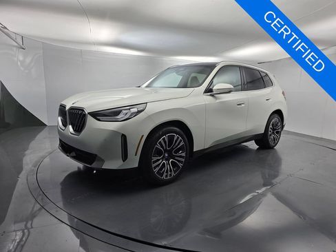 Used 2026 BMW X3 xDrive30i w/ Premium Package AWD/4WD image 8
