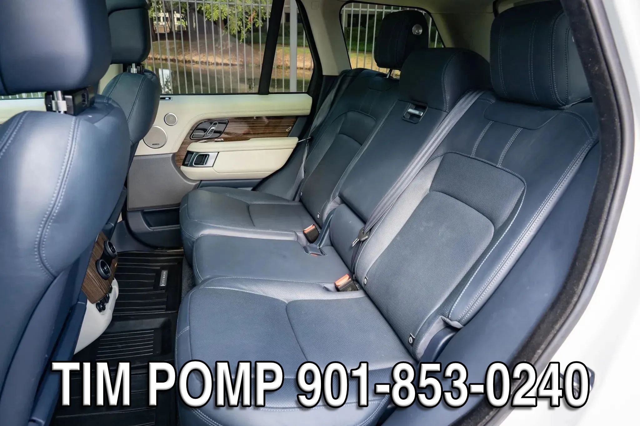 Used 2018 Land Rover Range Rover HSE AWD/4WD image 13