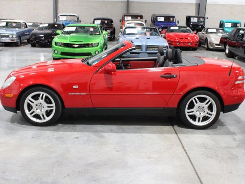 Used 1999 Mercedes-Benz SLK 230 image 3