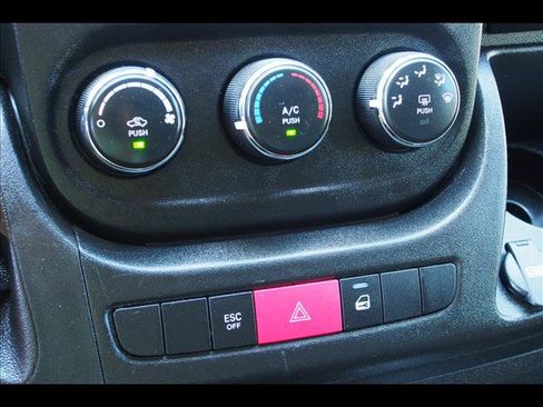 Used 2021 RAM ProMaster 2500 image 26