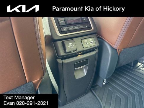 Used 2025 Subaru Ascent Touring w/ Popular Package #2 AWD/4WD image 19