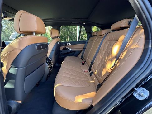 New 2026 BMW X5 sDrive40i w/ M Sport Package image 27