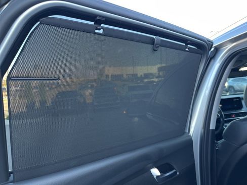 Certified 2023 Hyundai Santa Fe Limited image 12