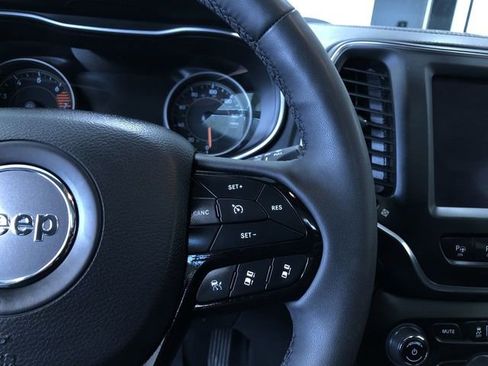 Used 2023 Jeep Cherokee Altitude Lux w/ Lux Elite Package image 26