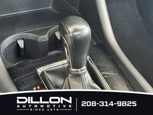 Used 2022 MAZDA MAZDA3 s FWD image 21