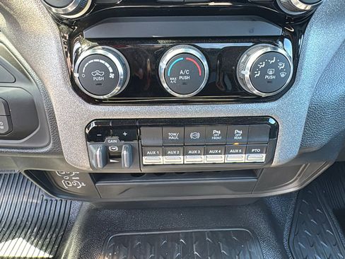 New 2025 RAM 5500 Tradesman image 15