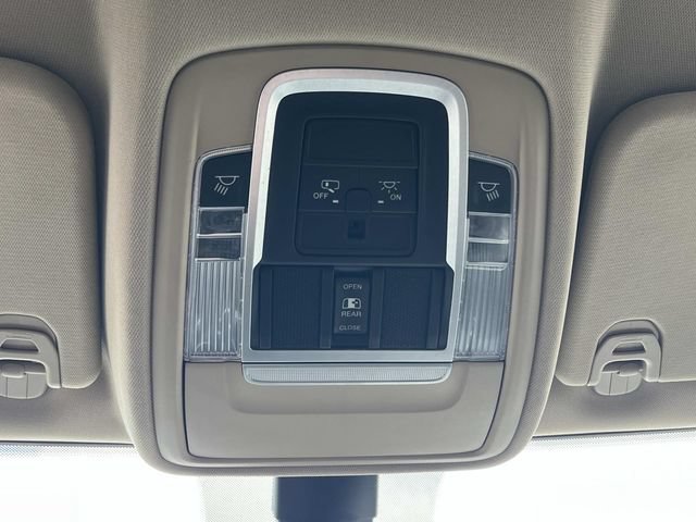 Used 2020 RAM 1500 Laramie AWD/4WD image 38