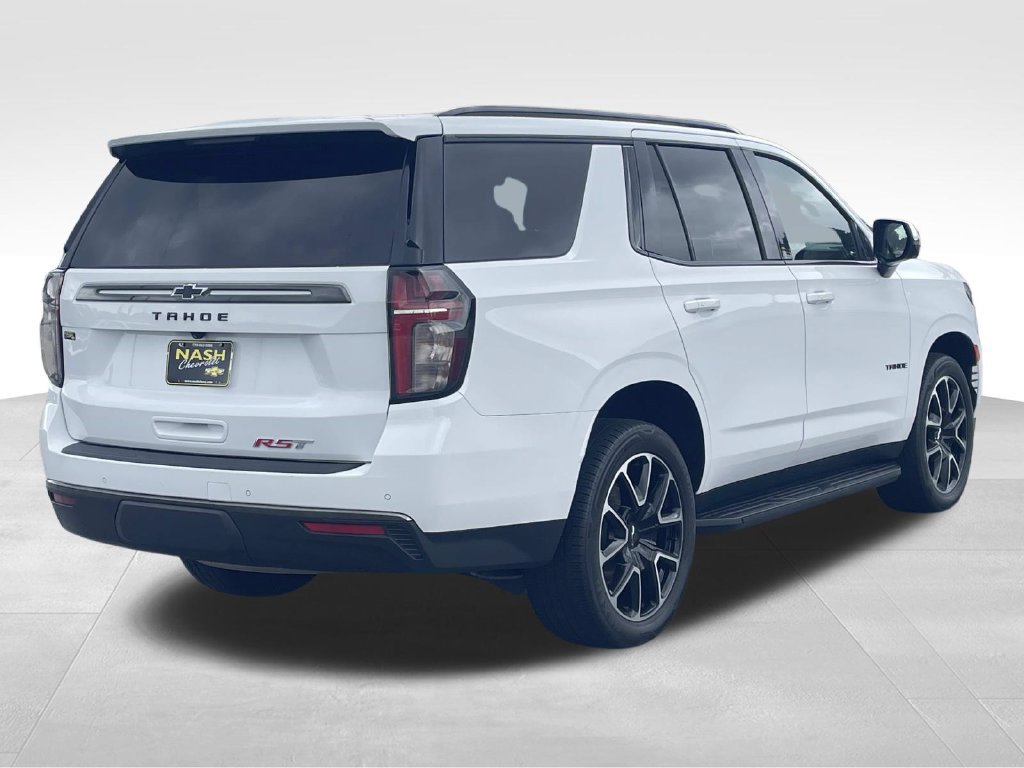 Used 2022 Chevrolet Tahoe RST w/ Luxury Package RWD image 3
