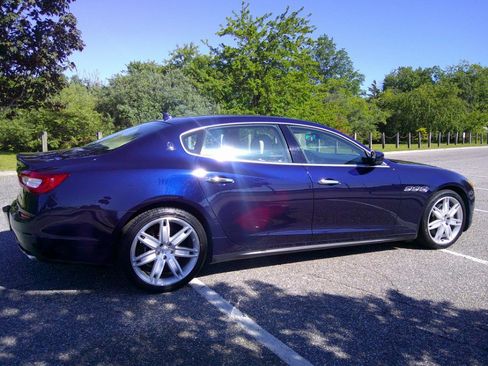 Used 2015 Maserati Quattroporte S Q4 AWD/4WD image 8
