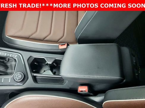 Used 2024 Volkswagen Tiguan SEL R-Line image 20