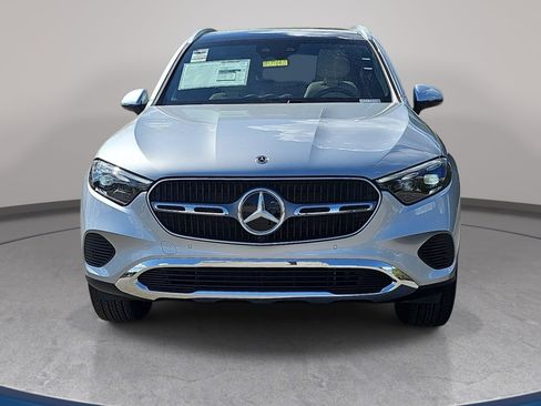 New 2026 Mercedes-Benz GLC 300 image 2