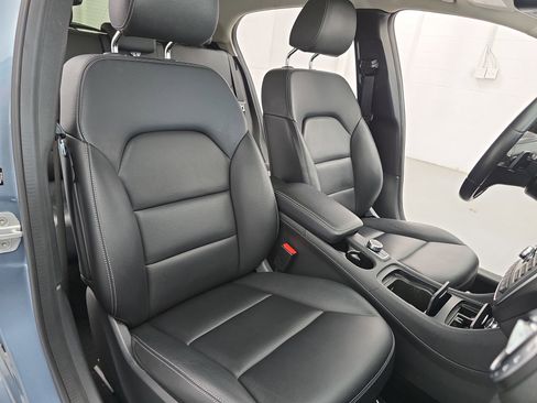 Used 2015 Mercedes-Benz GLA 250 4MATIC image 10