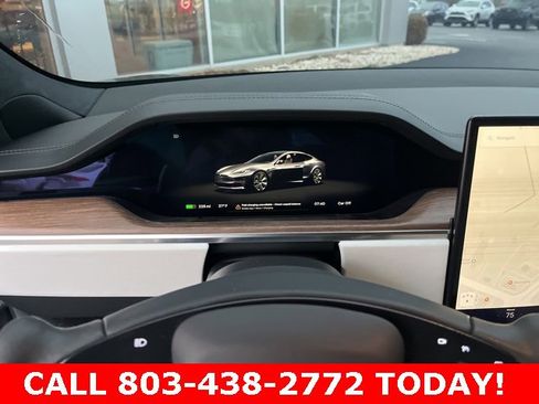 Used 2022 Tesla Model S image 19