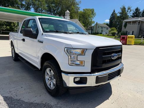 Used 2017 Ford F150 XL w/ Equipment Group 101A Mid AWD/4WD image 11