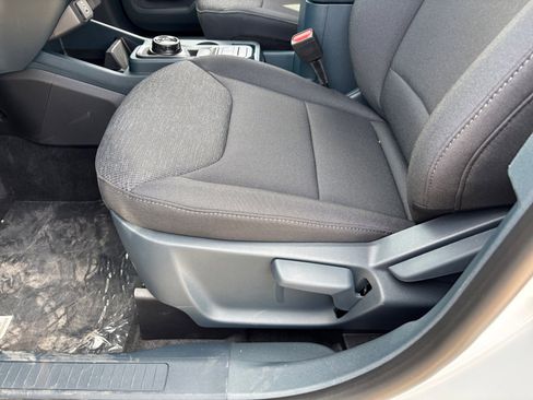 New 2026 Ford Maverick XL AWD/4WD image 13