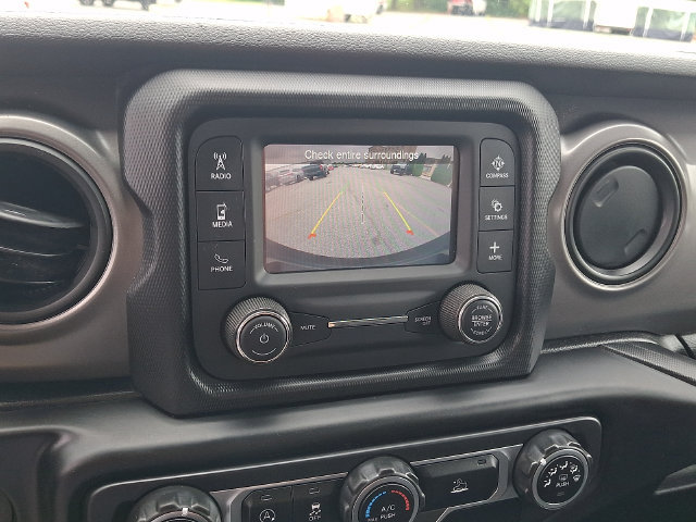 Used 2021 Jeep Wrangler Unlimited Sport AWD/4WD image 18