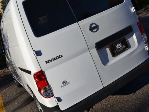 Used 2021 Nissan NV200 S w/ Sliding Door Glass Package image 11