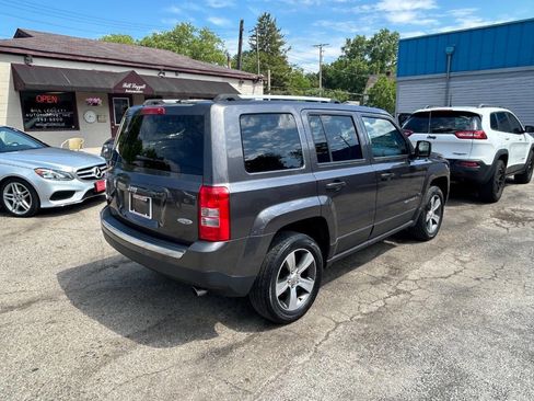 Used 2016 Jeep Patriot High Altitude AWD/4WD image 18