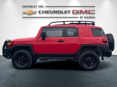 Used 2012 Toyota FJ Cruiser 4WD w/ Trail Teams Special Edition image 6