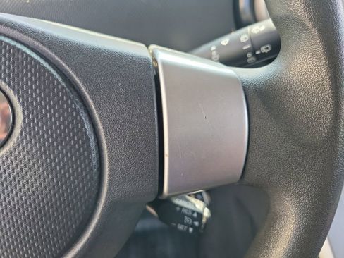 Used 2011 Scion xB FWD image 24