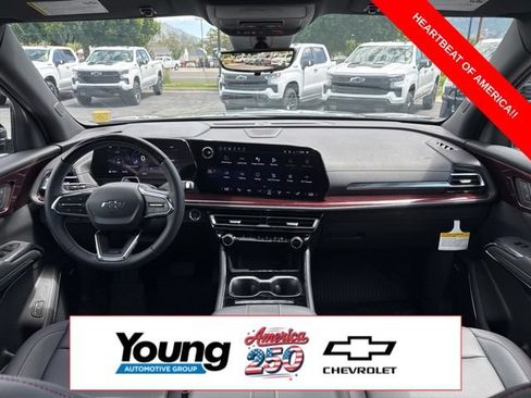 New 2026 Chevrolet Traverse Z71 w/ Enhanced Driving Package AWD/4WD image 12