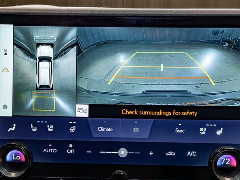 Used 2026 Lexus GX 550 w/ Accessory Package (CT) image 23