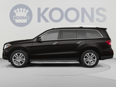 Used 2017 Mercedes-Benz GLS 450 4MATIC image 2