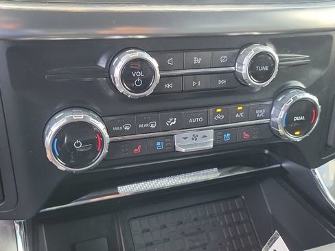 Used 2023 Ford F150 Lariat w/ Equipment Group 502A High AWD/4WD image 15
