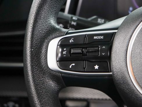 Used 2023 Kia Sportage LX image 13