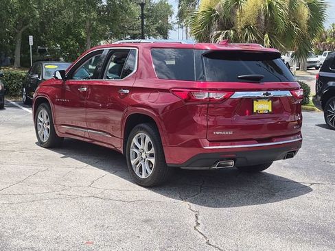 Used 2018 Chevrolet Traverse Premier w/ Driver Confidence II Package FWD image 7
