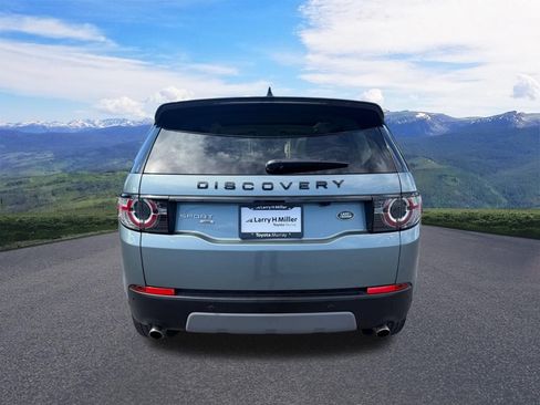 Used 2019 Land Rover Discovery Sport HSE AWD/4WD image 4