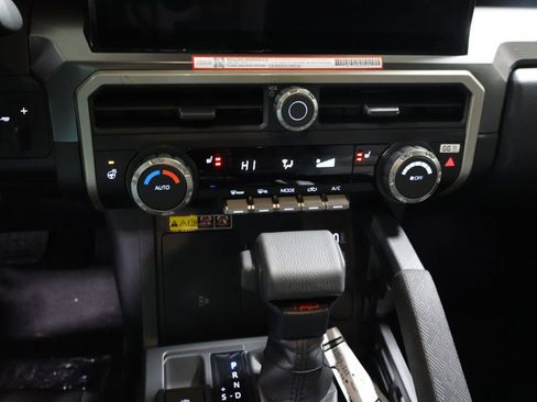 New 2026 Toyota Tacoma TRD Off-Road w/ TRD Off Road Upgrade Package AWD/4WD image 20