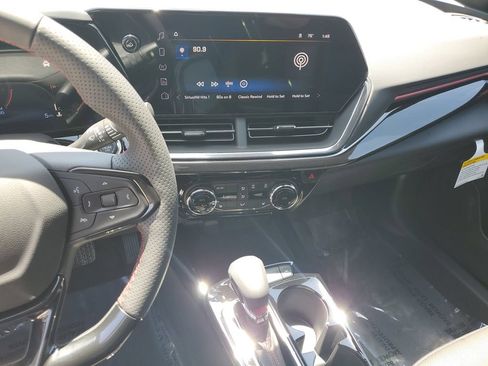 New 2026 Chevrolet Trax RS w/ Driver Confidence Package FWD image 24