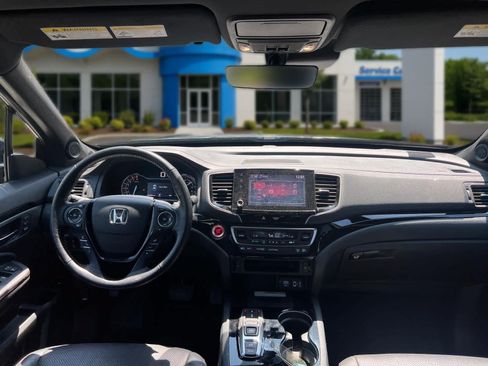 Used 2023 Honda Ridgeline Black Edition image 31
