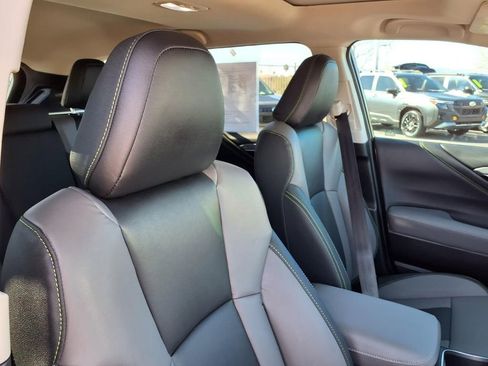 Certified 2025 Subaru Outback Onyx Edition w/ Popular Package #2 image 21