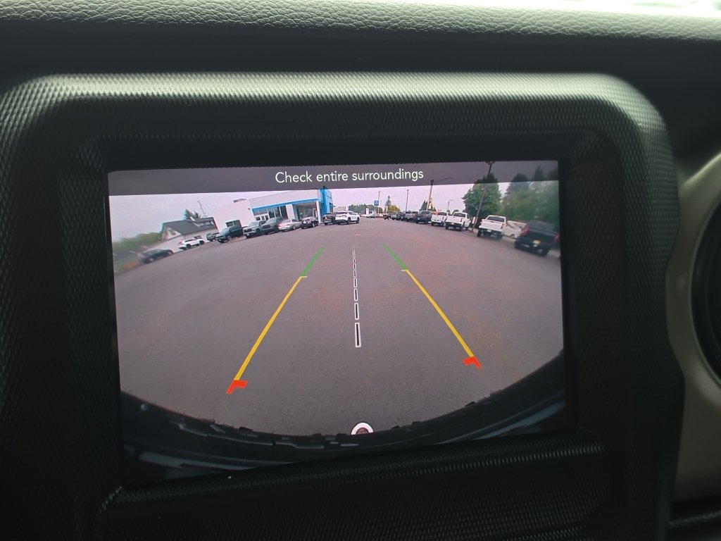 Used 2021 Jeep Wrangler Unlimited Sport AWD/4WD image 28
