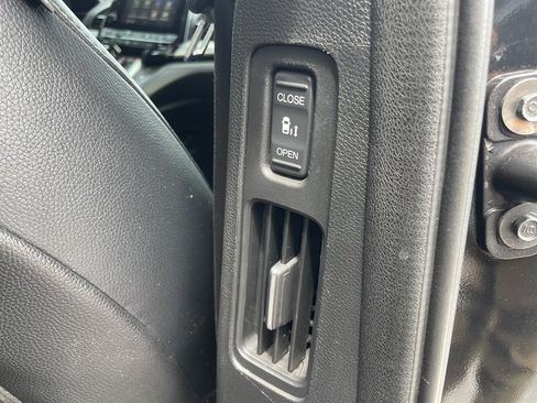 Used 2021 Honda Odyssey EX-L image 34