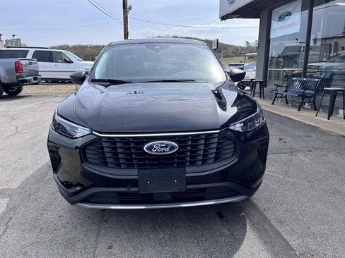 Used 2025 Ford Escape Active FWD image 4