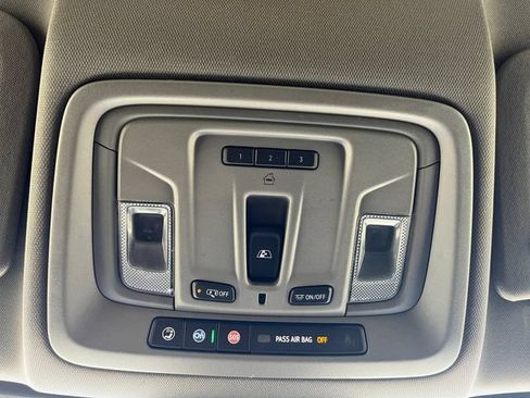 Used 2024 Chevrolet Silverado 1500 RST AWD/4WD image 7