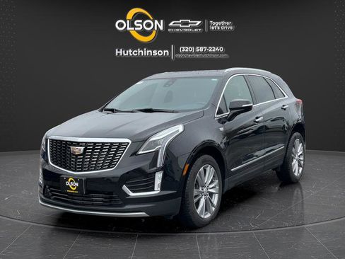 Used 2024 Cadillac XT5 Premium Luxury image 2