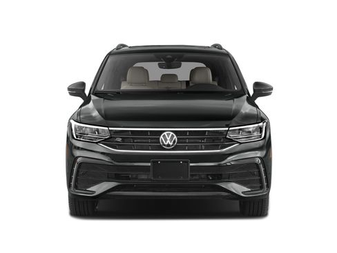 Used 2023 Volkswagen Tiguan SE R-Line AWD/4WD image 14