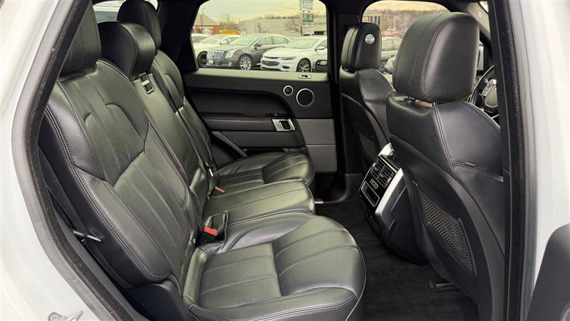 Used 2017 Land Rover Range Rover Sport HSE AWD/4WD image 41