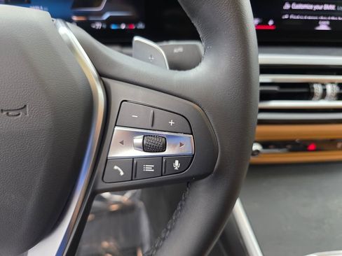 Used 2023 BMW 330i Sedan w/ Driving Assistance Package image 21