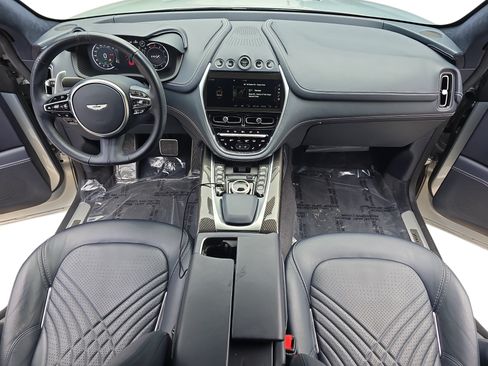 Used 2021 Aston Martin DBX AWD/4WD image 9