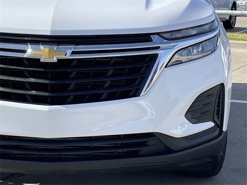 Used 2024 Chevrolet Equinox LS image 6