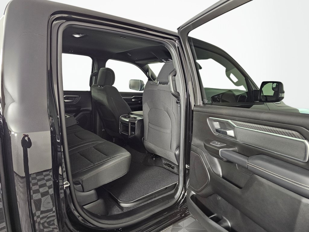New 2026 RAM 1500 Big Horn AWD/4WD image 35